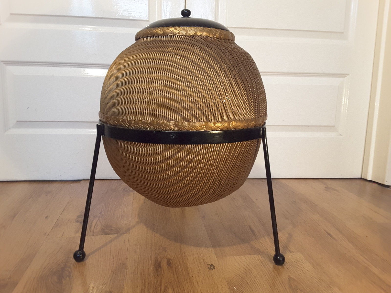 Lloyd Loom Sputnik Linen Basket